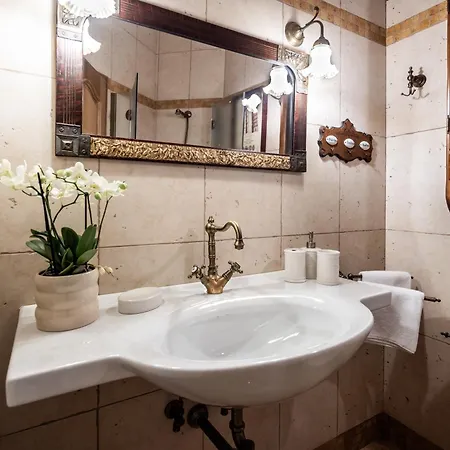 Historic View Apartmán *